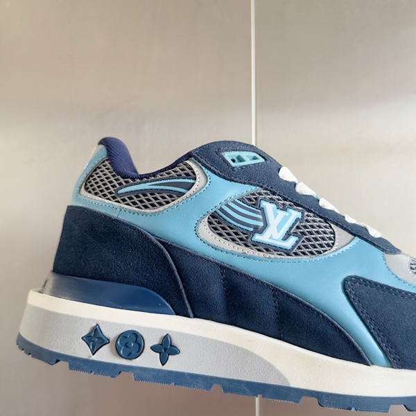 ルイヴィトン靴着用イメージ